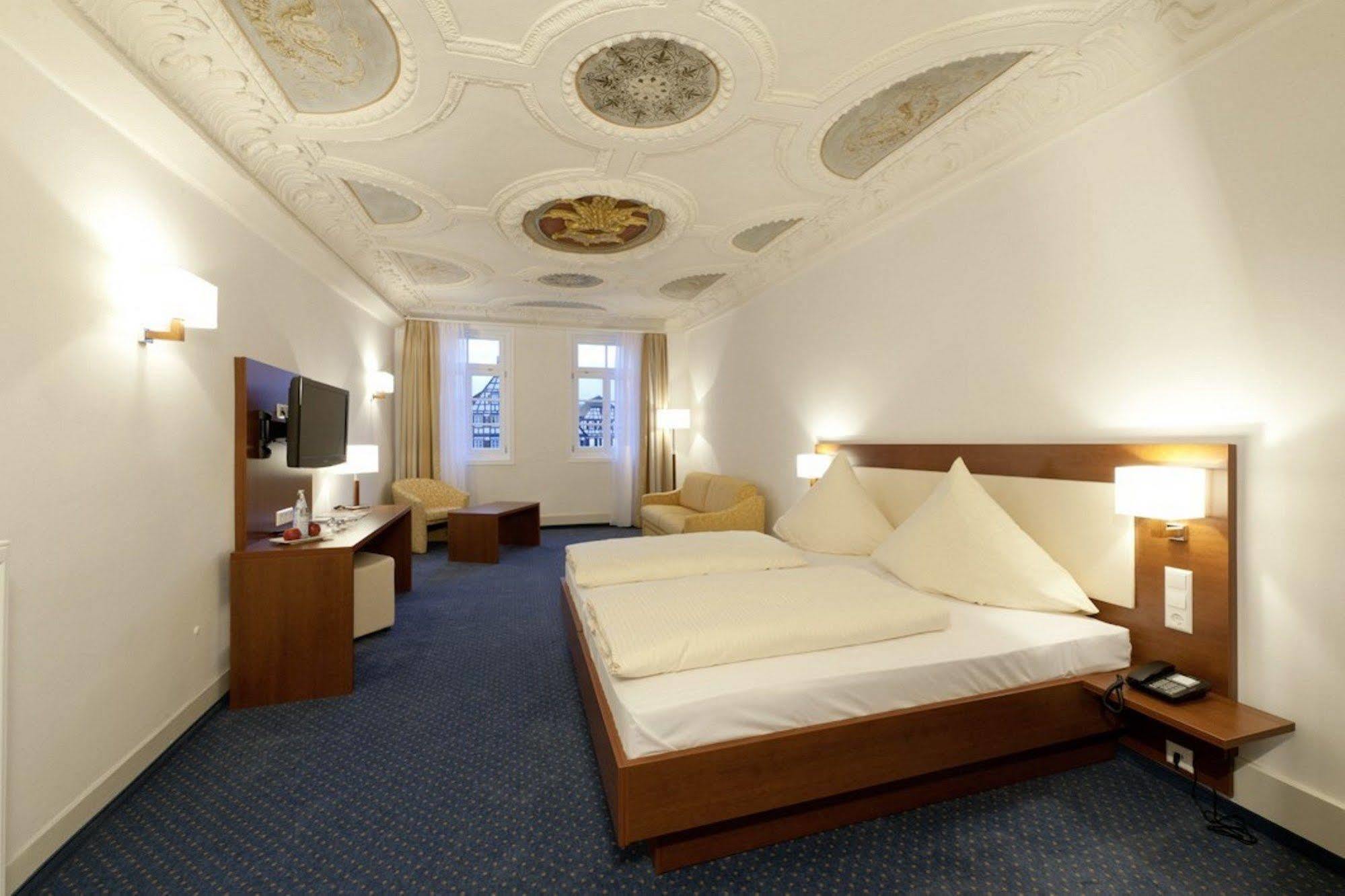 Stadt-Gut-Hotel Gasthof Goldener Adler Schwäbisch Hall Zewnętrze zdjęcie